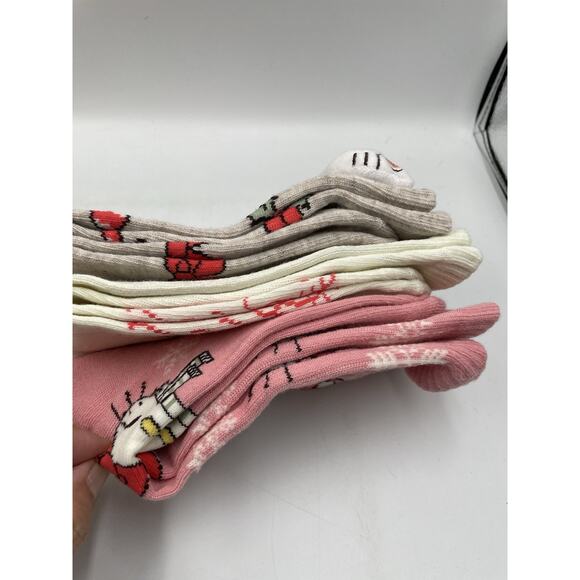 Hello Kitty Women's 3D Christmas Candy Canes Crew Socks 3 Pair - NEW With Tags - Picture 5 of 6